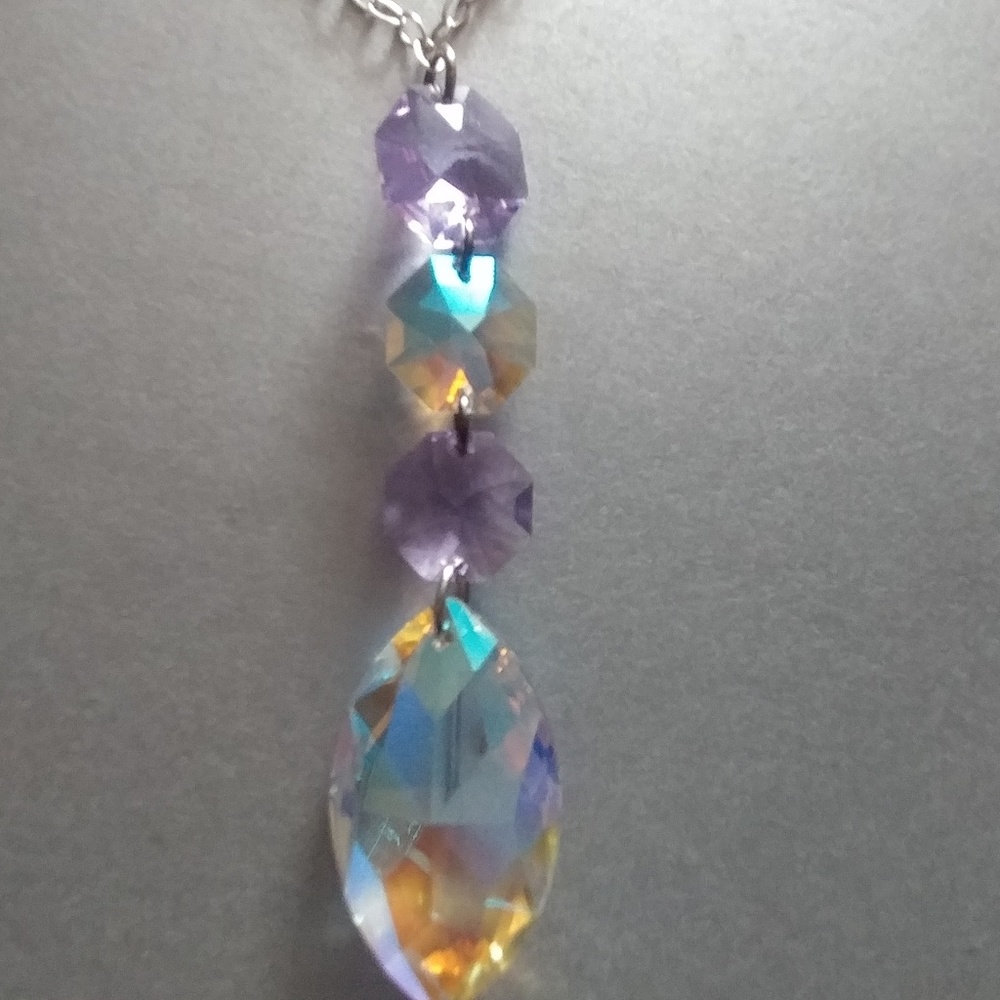 🎁Swarovski Crystal elements Necklace *Brand New *